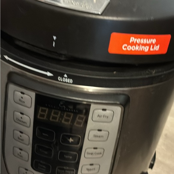 Silver Multi-Cooker - Picture 2 of 7